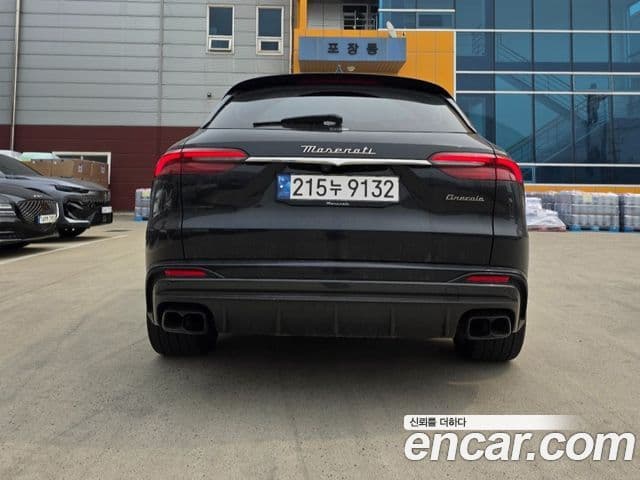 Maserati Grecale 3.0 AWD Trofeo, 2023 4