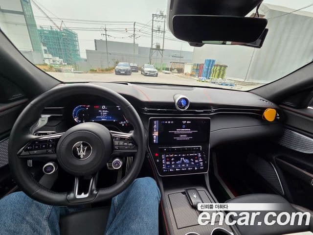 Maserati Grecale 3.0 AWD Trofeo, 2023 7