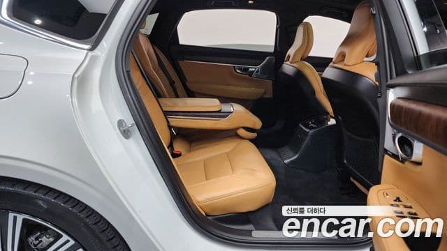Volvo S90 T8 AWD Ultimate Bright, 2023 12