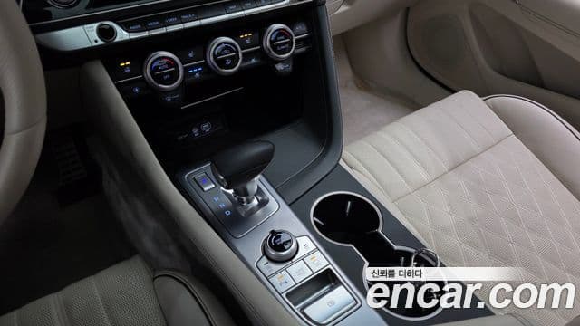 Genesis G70 Sport пакет, 2019 9