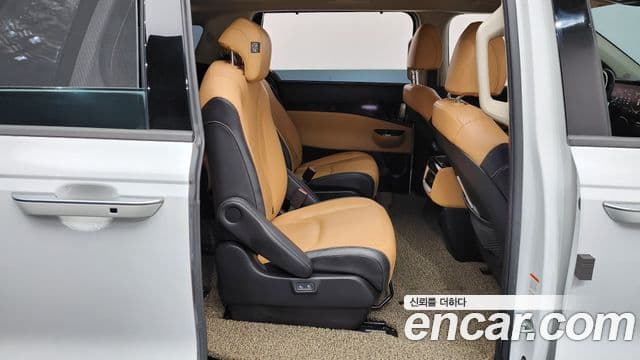 Kia Carnival 4세대 Signature, 2022 12