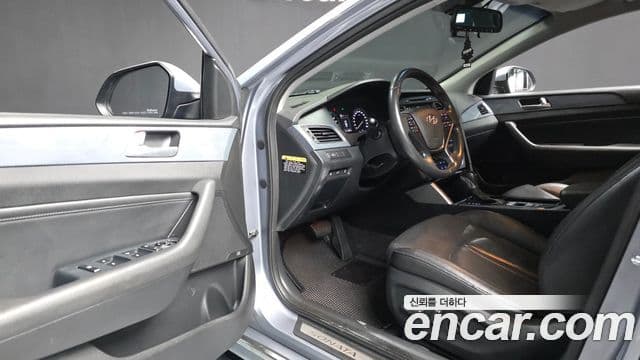 Hyundai LF Sonata гибрид Premium, 2017 10