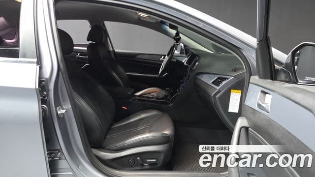 Hyundai LF Sonata гибрид Premium, 2017 11