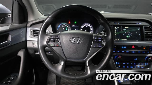 Hyundai LF Sonata гибрид Premium, 2017 13
