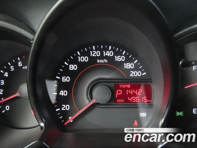 Kia Ray Luxury, 2015 11