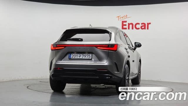 Lexus NX450h+ 2세대 Premium, 2025 4