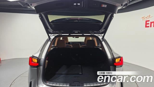 Lexus NX450h+ 2세대 Premium, 2025 20