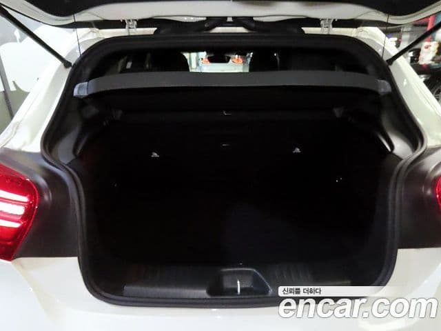 Mercedes-Benz A-класс W176, 2018 18