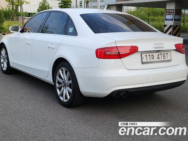 Audi New A4 B8, 2013 6