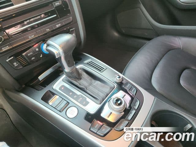 Audi New A4 B8, 2013 8