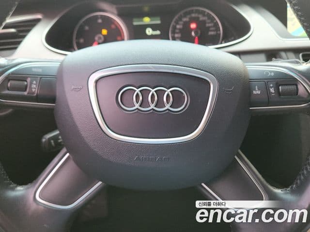 Audi New A4 B8, 2013 16