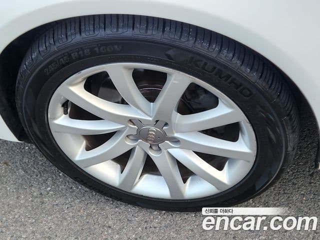 Audi New A4 B8, 2013 19