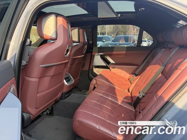 BMW 7시리즈 (G70) 740i sDrive Design Pure Excellence, 2023 9