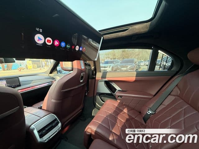 BMW 7시리즈 (G70) 740i sDrive Design Pure Excellence, 2023 17