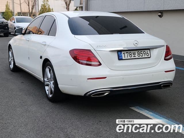 Mercedes-Benz E-класс W213 Avantgarde, 2017 4