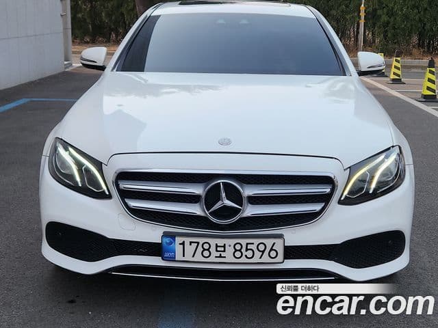 Mercedes-Benz E-класс W213 Avantgarde, 2017 все фото