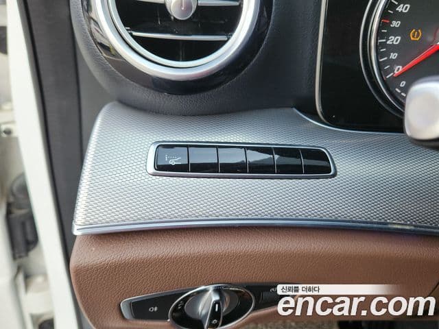 Mercedes-Benz E-класс W213 Avantgarde, 2017 12