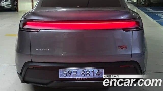 Tesla модель Y Premium Long Range AWD, 2025 2