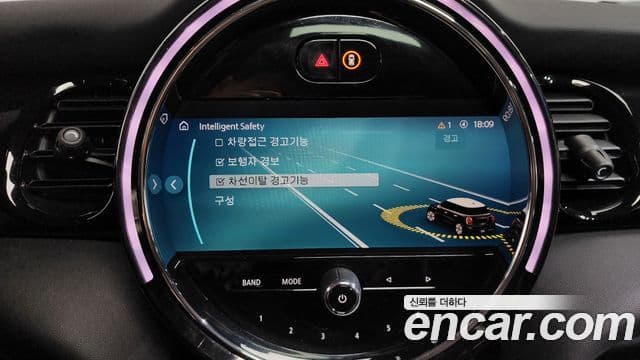 Mini Cooper 3세대, 2022 18