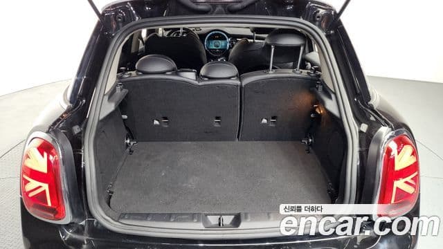 Mini Cooper 3세대, 2022 20