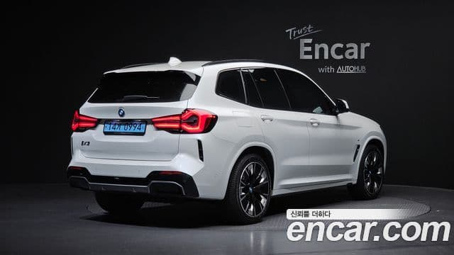 BMW iX3 M Sport, 2024 2