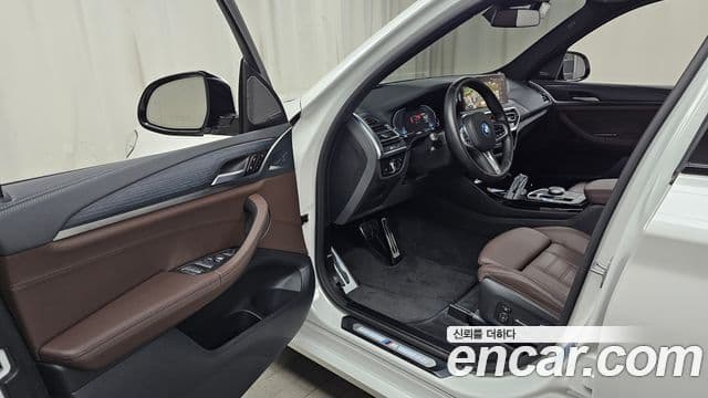 BMW iX3 M Sport, 2024 10