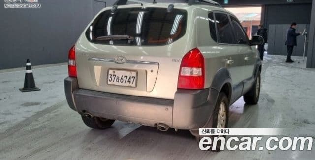 Hyundai Tucson люксовая версия, 2009 4