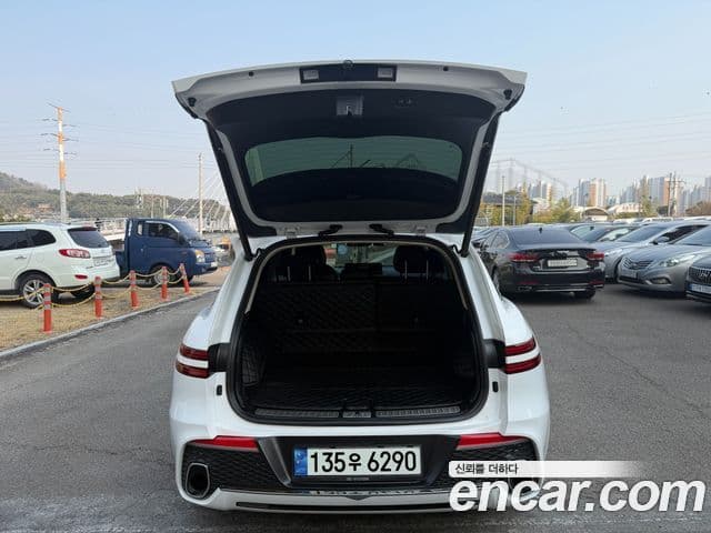 Genesis GV70, 2021 7