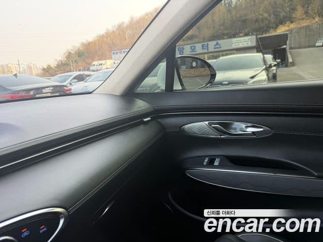 Genesis GV70, 2021 13