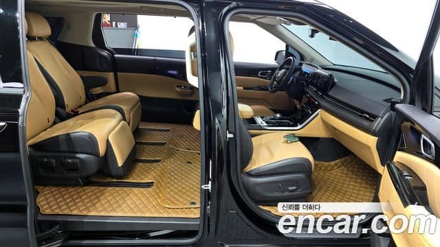 Kia Carnival 4세대 Signature, 2023 11