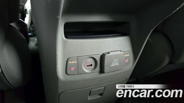 Kia All New Carnival Special, 2018 17