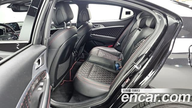 Genesis G70 Sport пакет, 2019 12