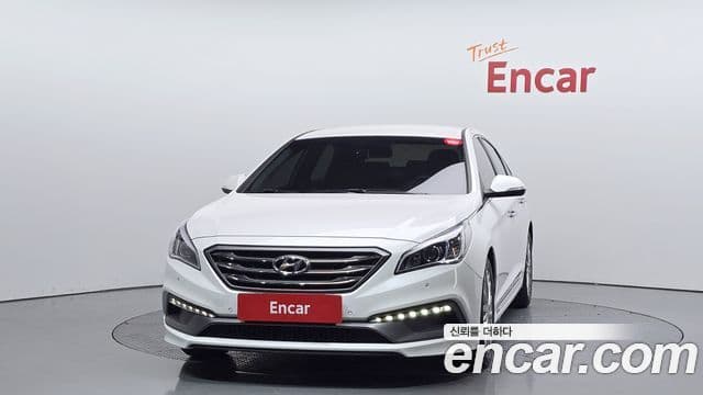 Hyundai LF Sonata 1.6 турбо Smart, 2016 3