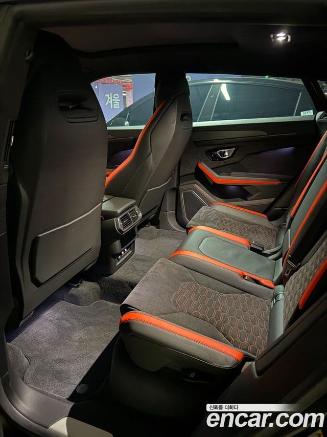 Lamborghini Urus 4.0 V8, 2022 10