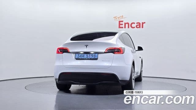 Tesla модель Y Long Range AWD, 2021 4