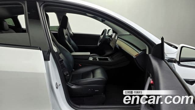 Tesla модель Y Long Range AWD, 2021 10