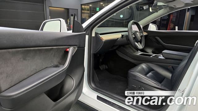 Tesla модель Y Long Range AWD, 2021 11