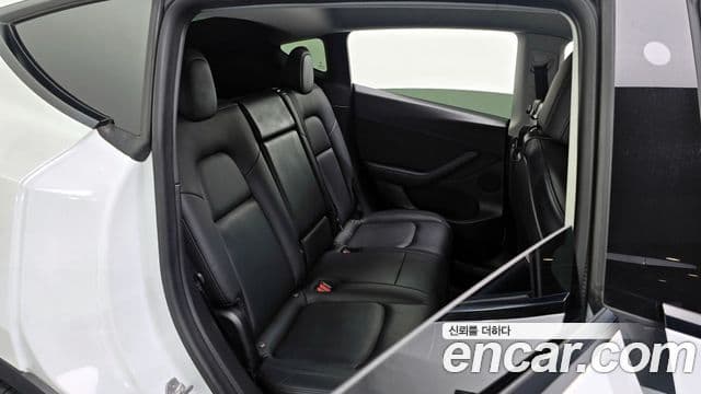 Tesla модель Y Long Range AWD, 2021 12