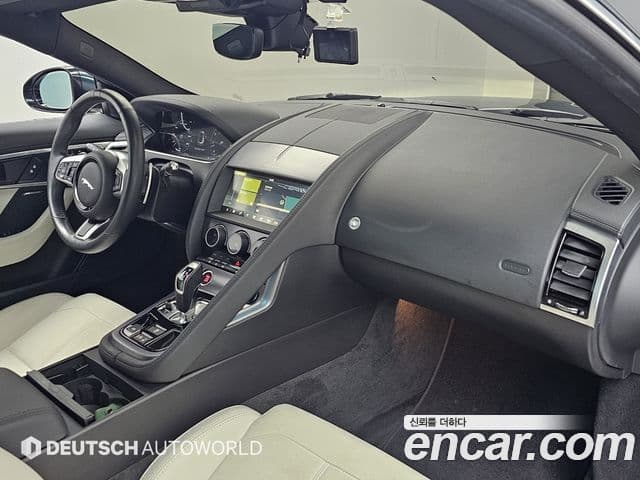 Jaguar F-TYPE X152, 2021 7