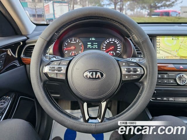 Kia All New K7 3.3 GDI Limited Plus, 2017 11