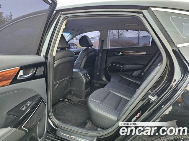 Kia All New K7 3.3 GDI Limited Plus, 2017 13