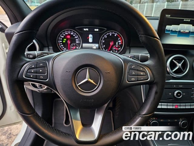 Mercedes-Benz A-класс W176, 2017 14