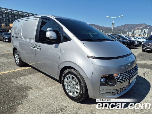 Hyundai Staria Modern, 2024 2