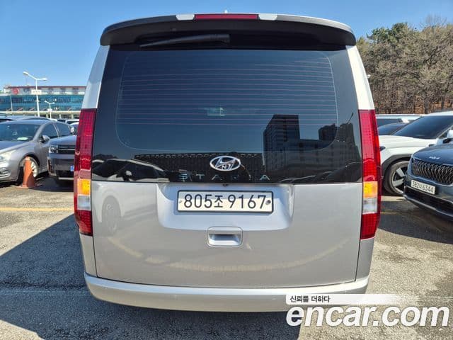 Hyundai Staria Modern, 2024 все фото