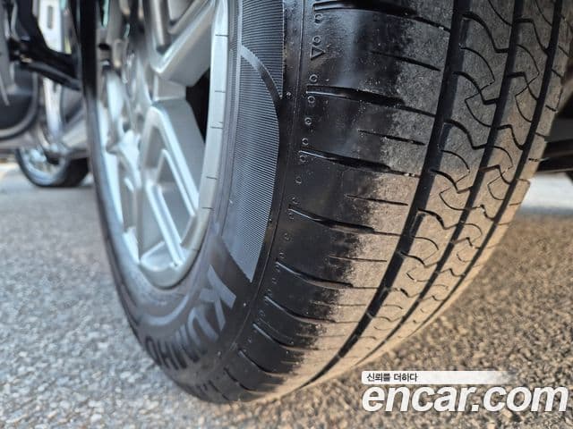 Hyundai Staria Modern, 2024 8