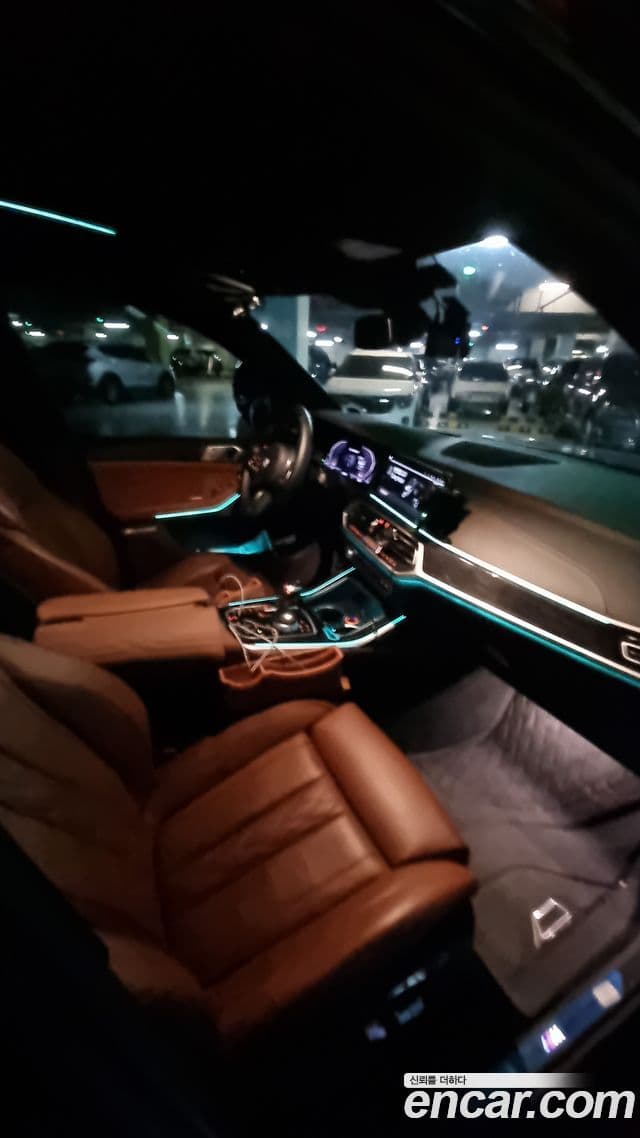 BMW X7 (G07) xDrive 40d M Sport 6인승, 2022 14