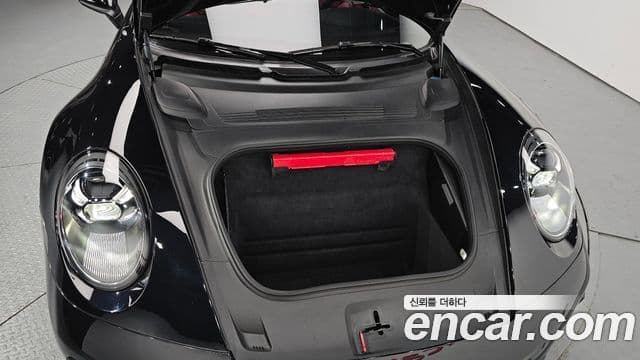 Porsche 911 (992) Carrera S кабриолет, 2022 6