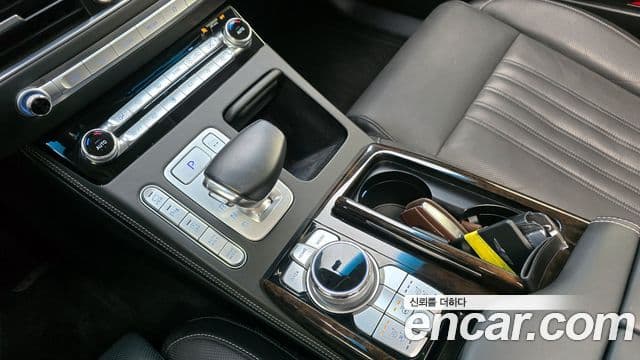 Genesis G90 Premium Luxury, 2019 9