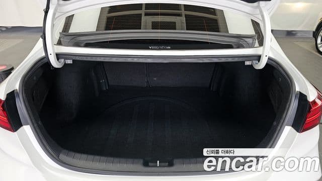 Kia The / новый New K3 2세대 Signature, 2024 20