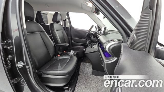 Hyundai Casper турбо D Essential, 2024 11